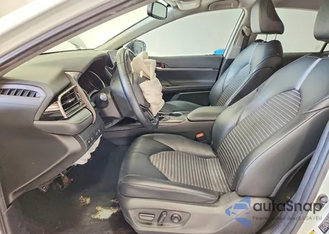 2021 Toyota Camry Se z USA, uszkodzony, nr VIN 4T1T11AK0MU442867